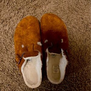 Birkenstock Shearling suede clogs